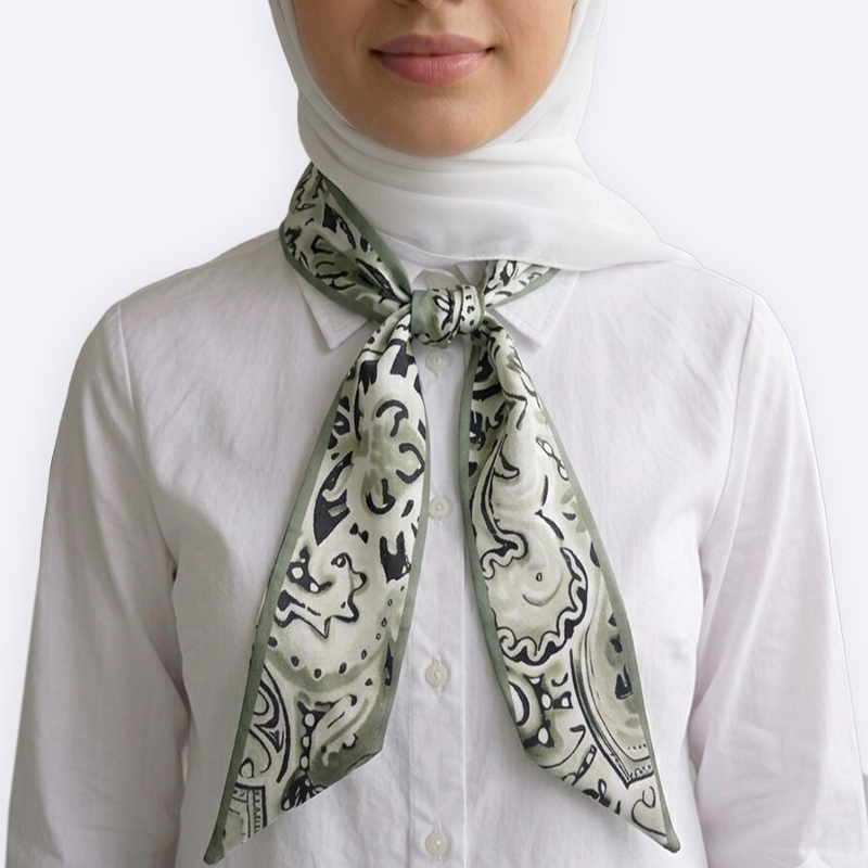 Paisley Pattern Silk Neck Scarf