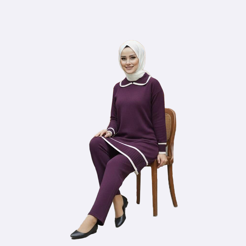 Elegant Women's Knit Top and Pants Set