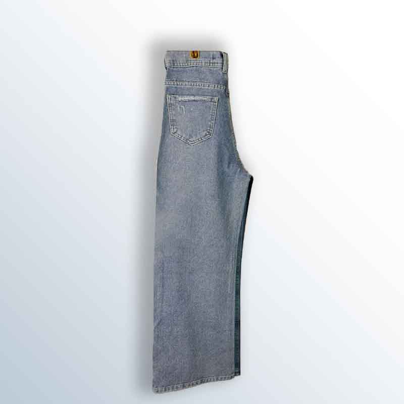 Wide boot cut jeans with thermal embroidery