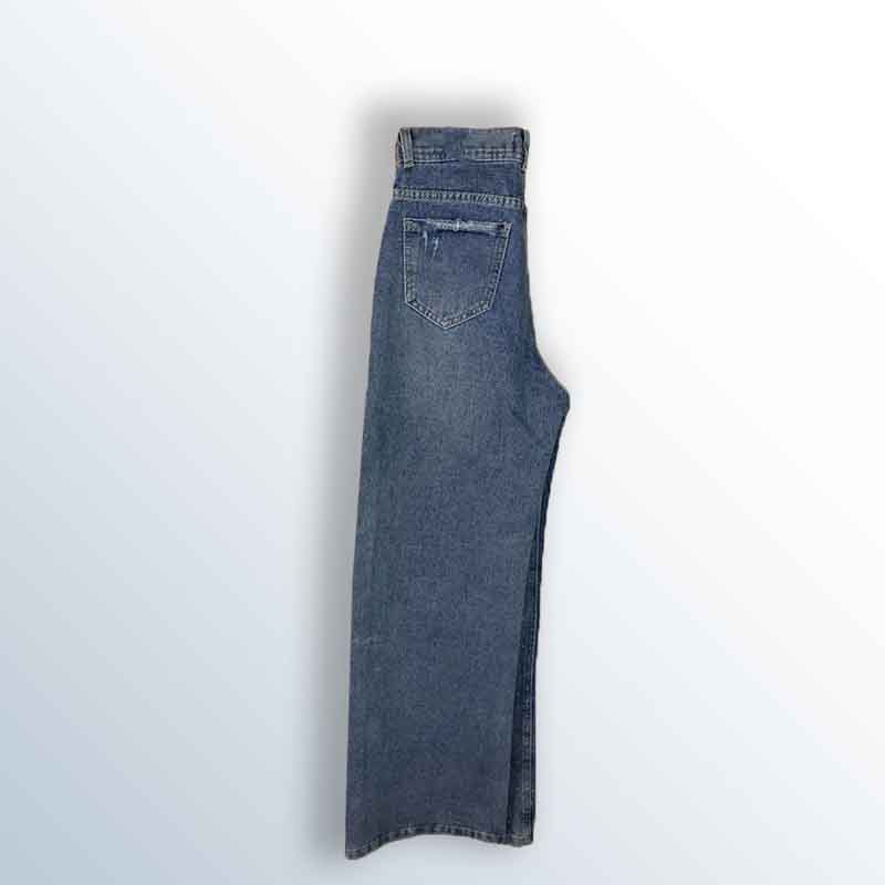 Wide boot cut jeans with thermal embroidery