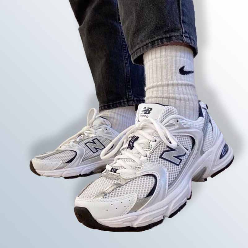 Women's New Balance shoes