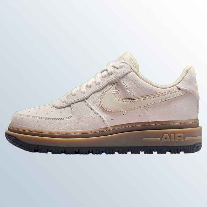 Nike Air Force 1 Luxe