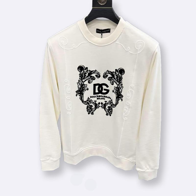 Elegant White Logo Patch Sweatshirt