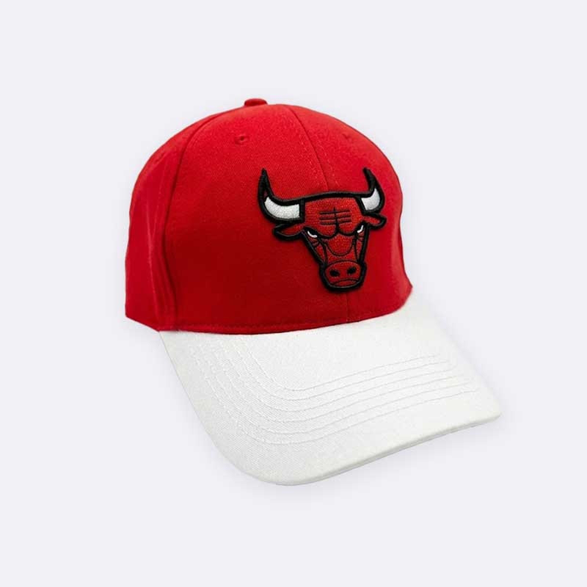 Chicago Bulls Embroidered Baseball Cap