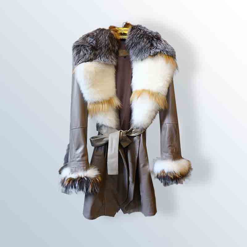 Gomez jacket with fox fur