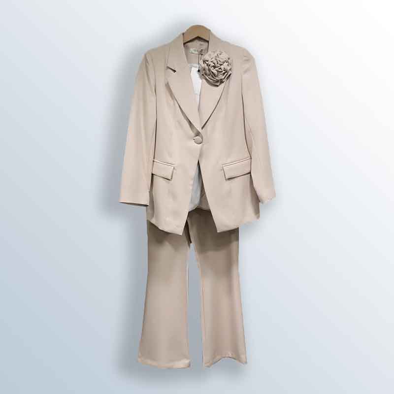 Formal crepe suit with rose brooch