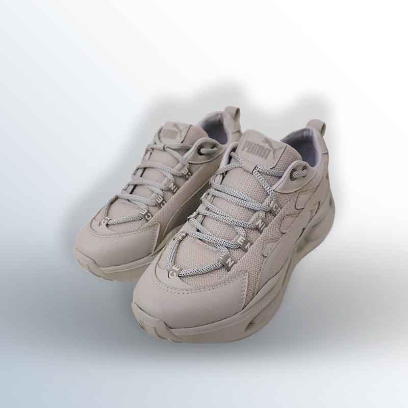 Women's sports boots