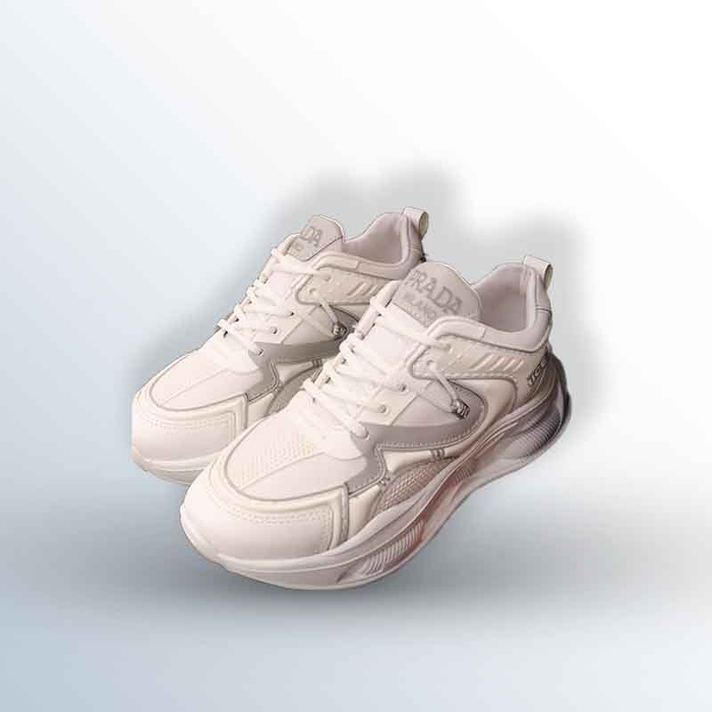 Women's sports boots