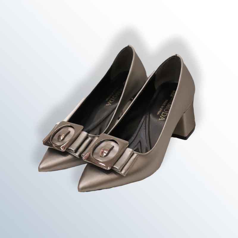 Women's high heel shoes