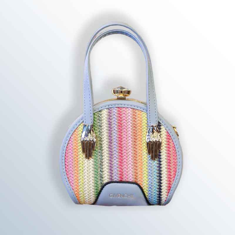 Casual Handbag with Luxurious Woven Design and Unique Details 