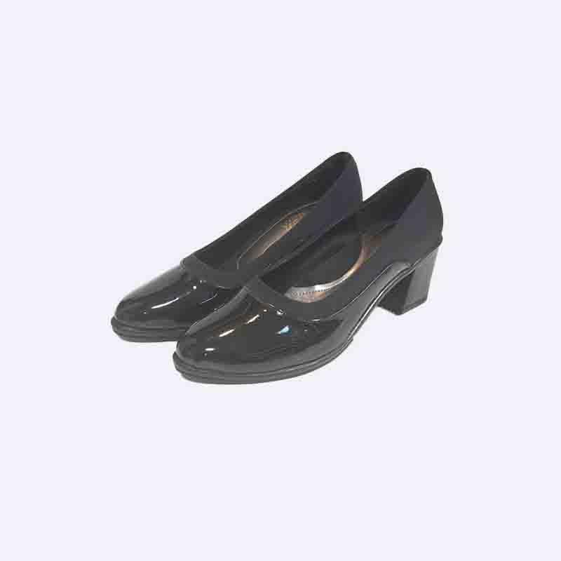 Women's Black Low-Heel Shoes