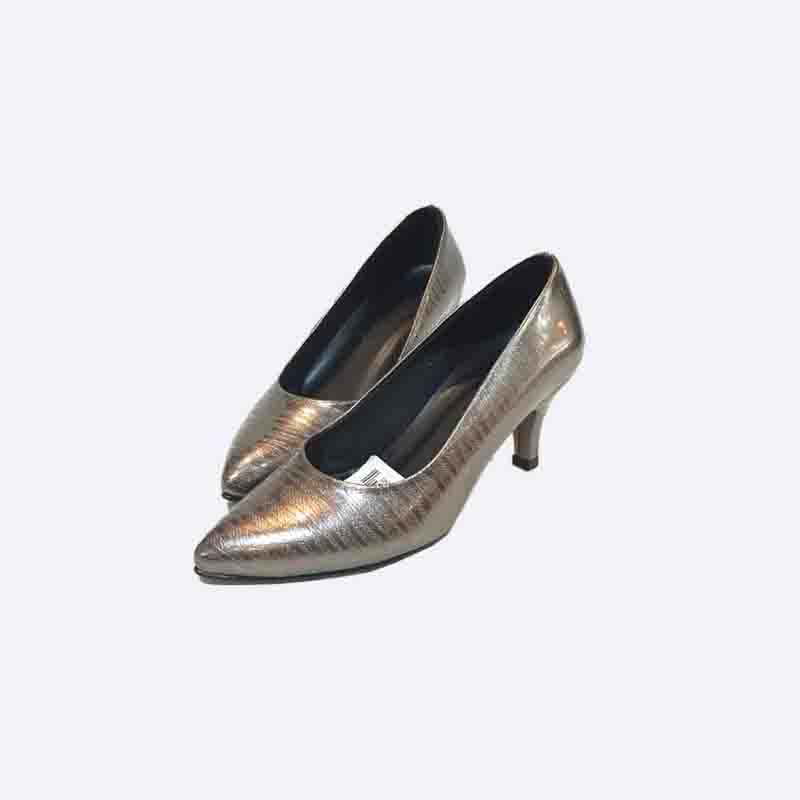 Women's kitten heel shoes