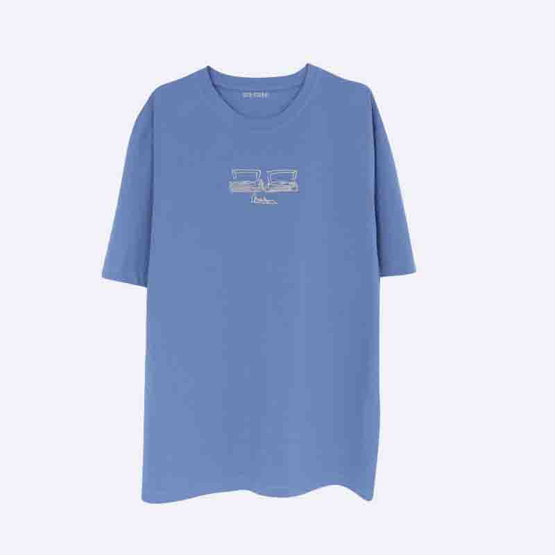 Men's White Graphic T-Shirt