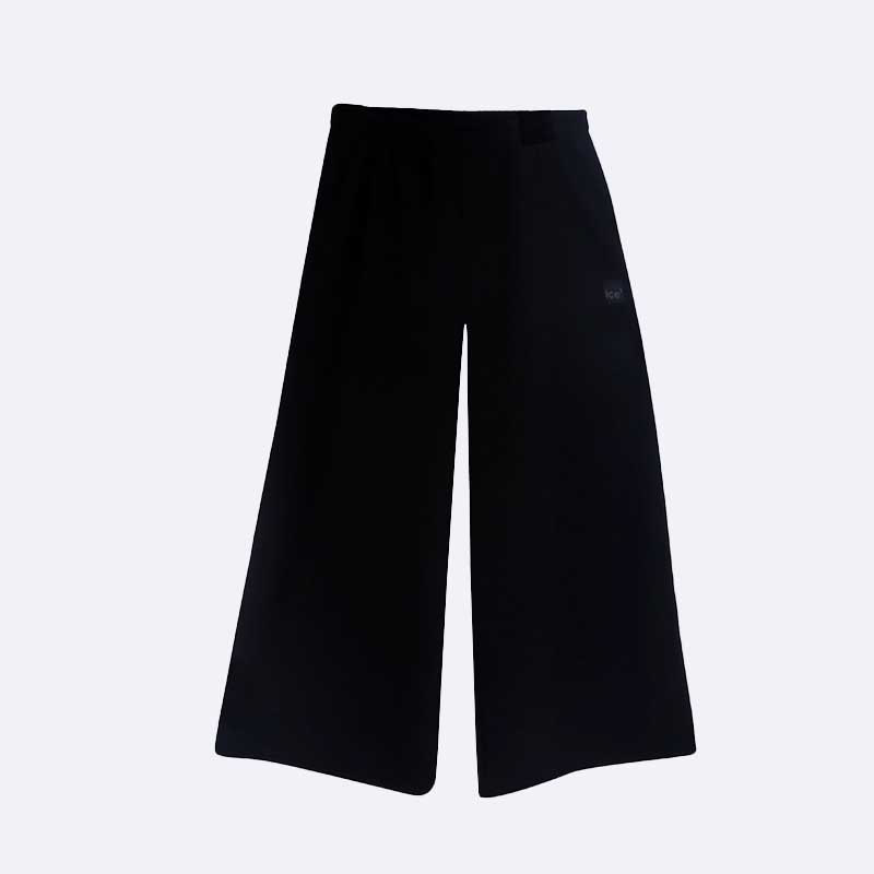 Women's wide-leg athletic pants
