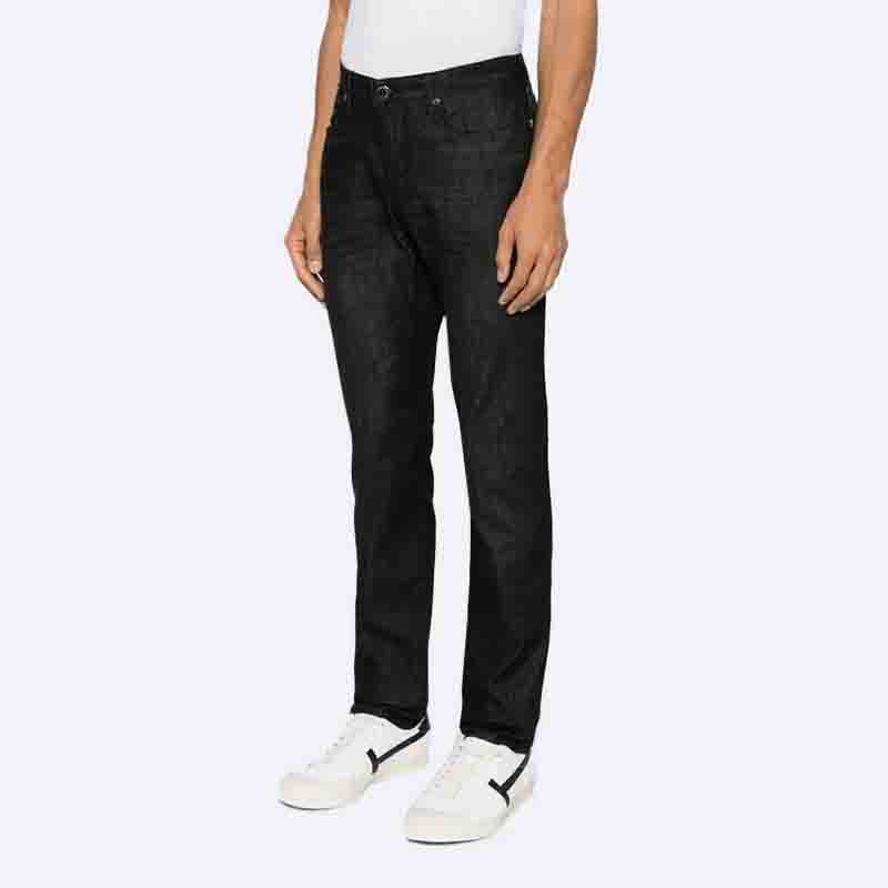 Modern black 5-pocket jeans