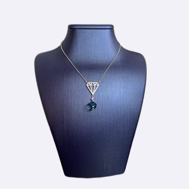 Diamond Facet Pendant Necklace